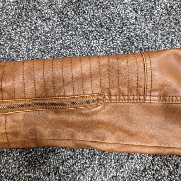 Universal threads Brown non Leather jacket - Picture 9 of 14